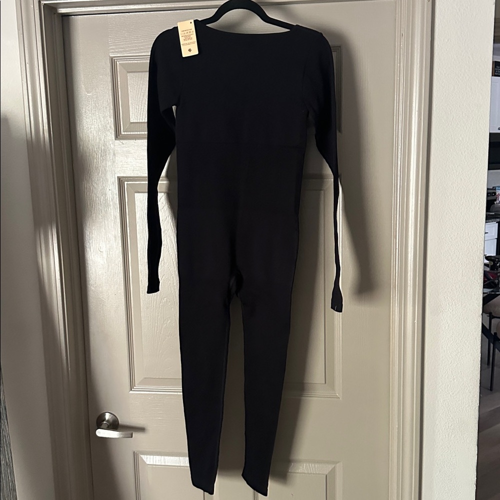 Popilush | Ribbed Long Sleeve Tummy Control Jumpsuit - Picture 6 of 9